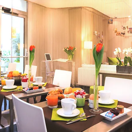 Glasgow Monceau By Patrick Hayat 3* Paris