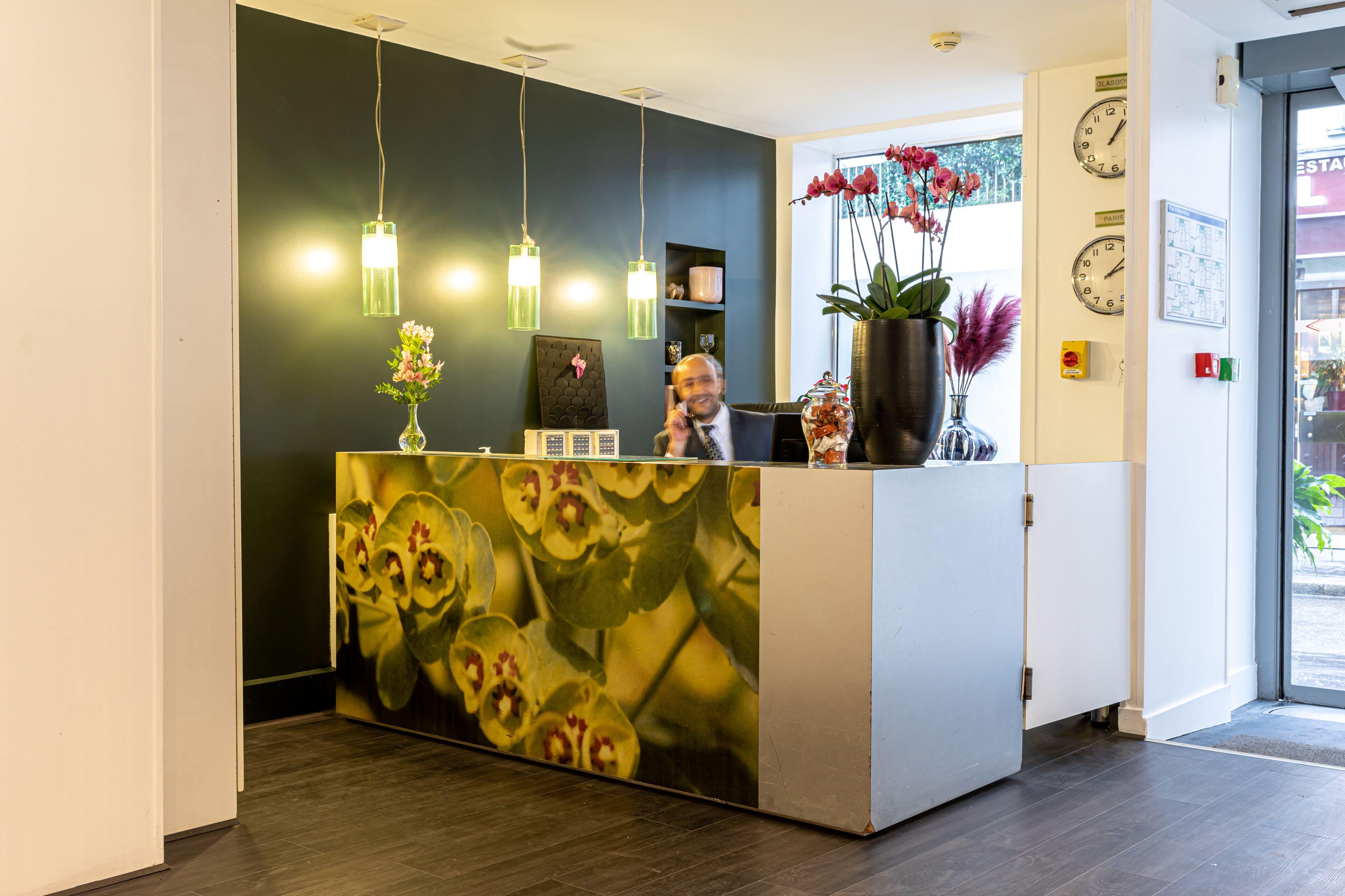 Hotel Glasgow Monceau By Patrick Hayat Paris